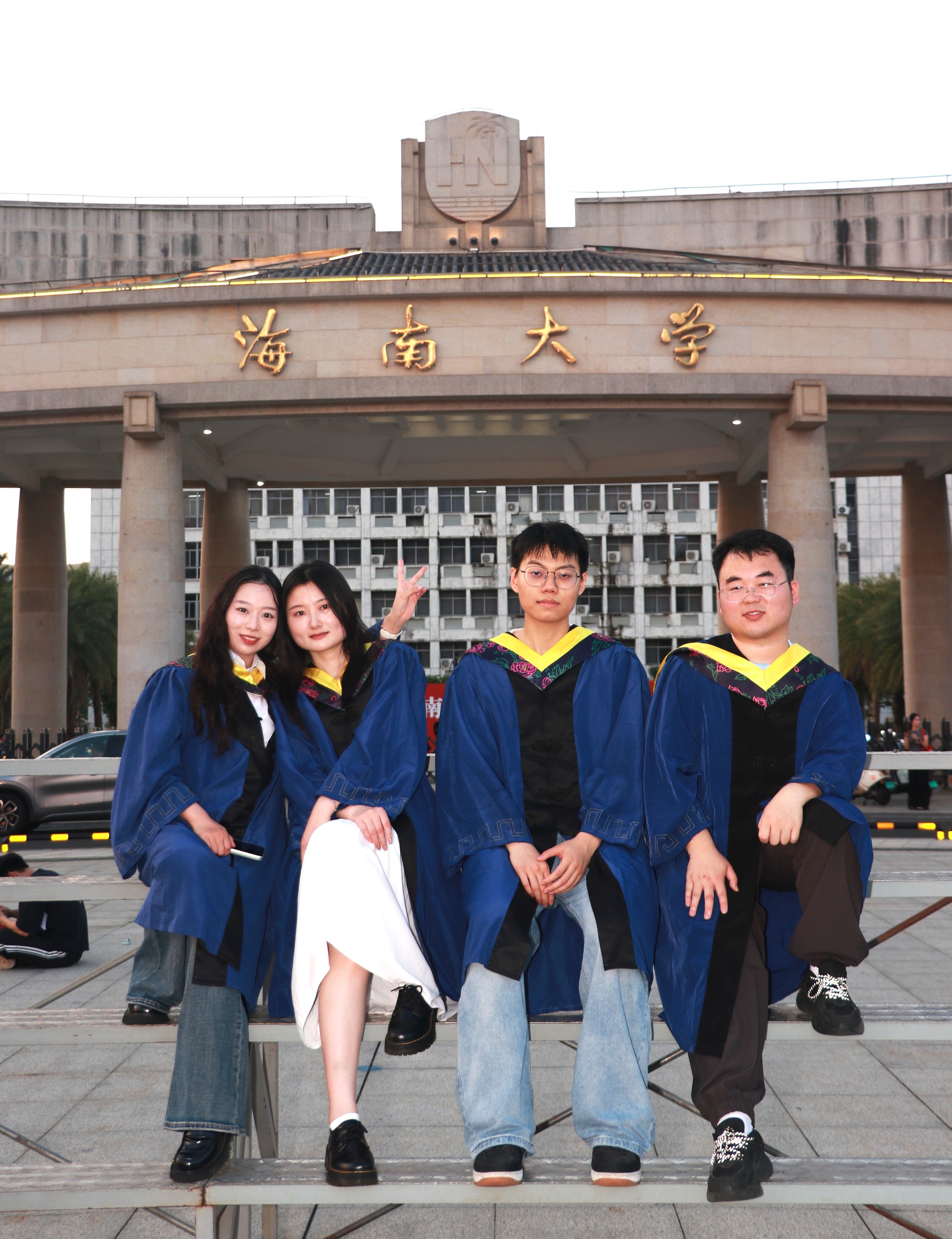 cc1ddbf35eb559bfc4c65827cdab5e0d1212122222.jpg